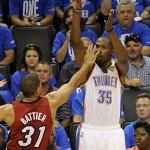 Shane Battier of the Heat defends Kevin Durant of the Thunder