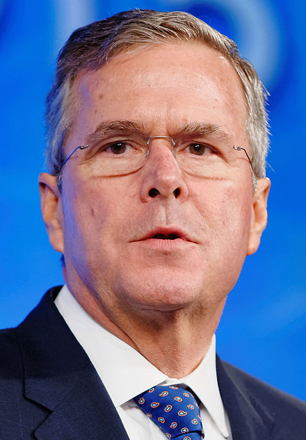 Jeb_Bush_at_Southern_Republican_Leadership_Conference_May_2015_by_Vadon_02
